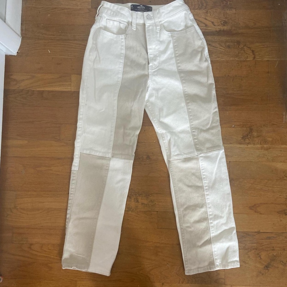 Hollister Ultra High-Rise Vintage Straight White Jeans